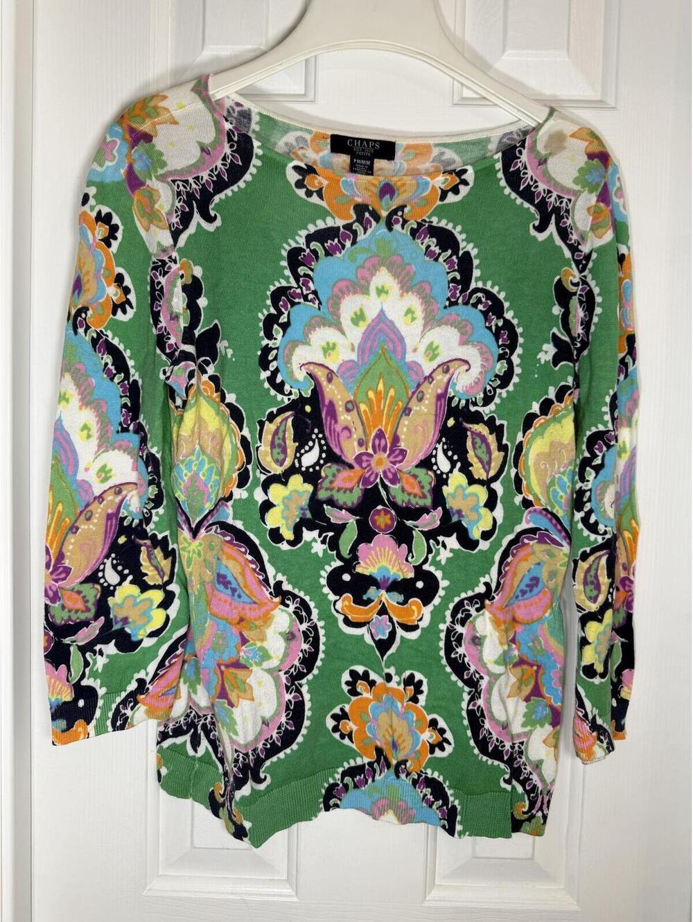 Chaps Women’s Green Paisley Floral Knit Top – Vibrant Boho Print, Size PM